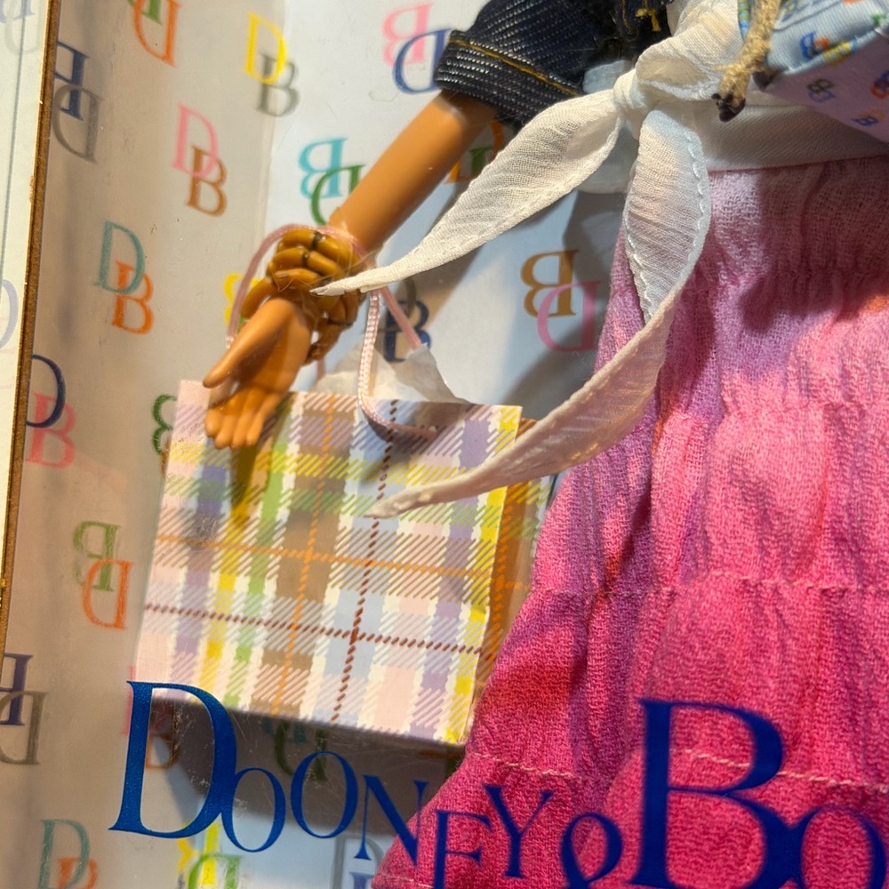Dooney and Bourke Barbie Doll Pink Collectors Edition 2006 - Picture 8 of 12